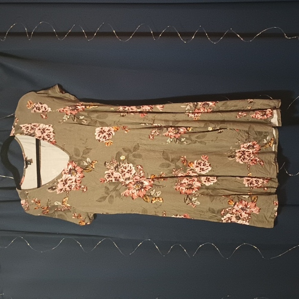 Green Floral dress